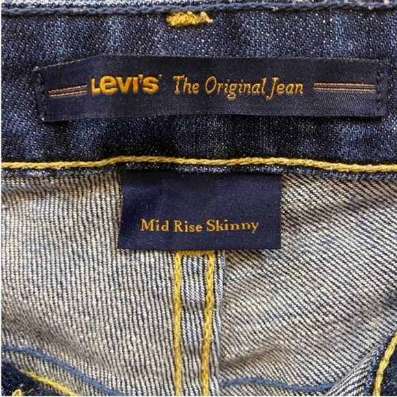 Levi’s The Original Jean - Women’s Mid-Rise Skinny Jeans - Picture 3 of 4